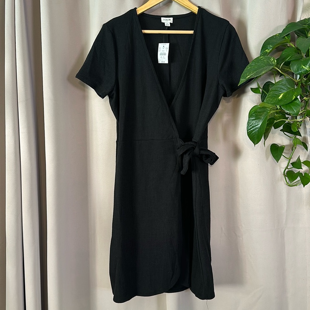 NWT wrap skirt v-neck dress